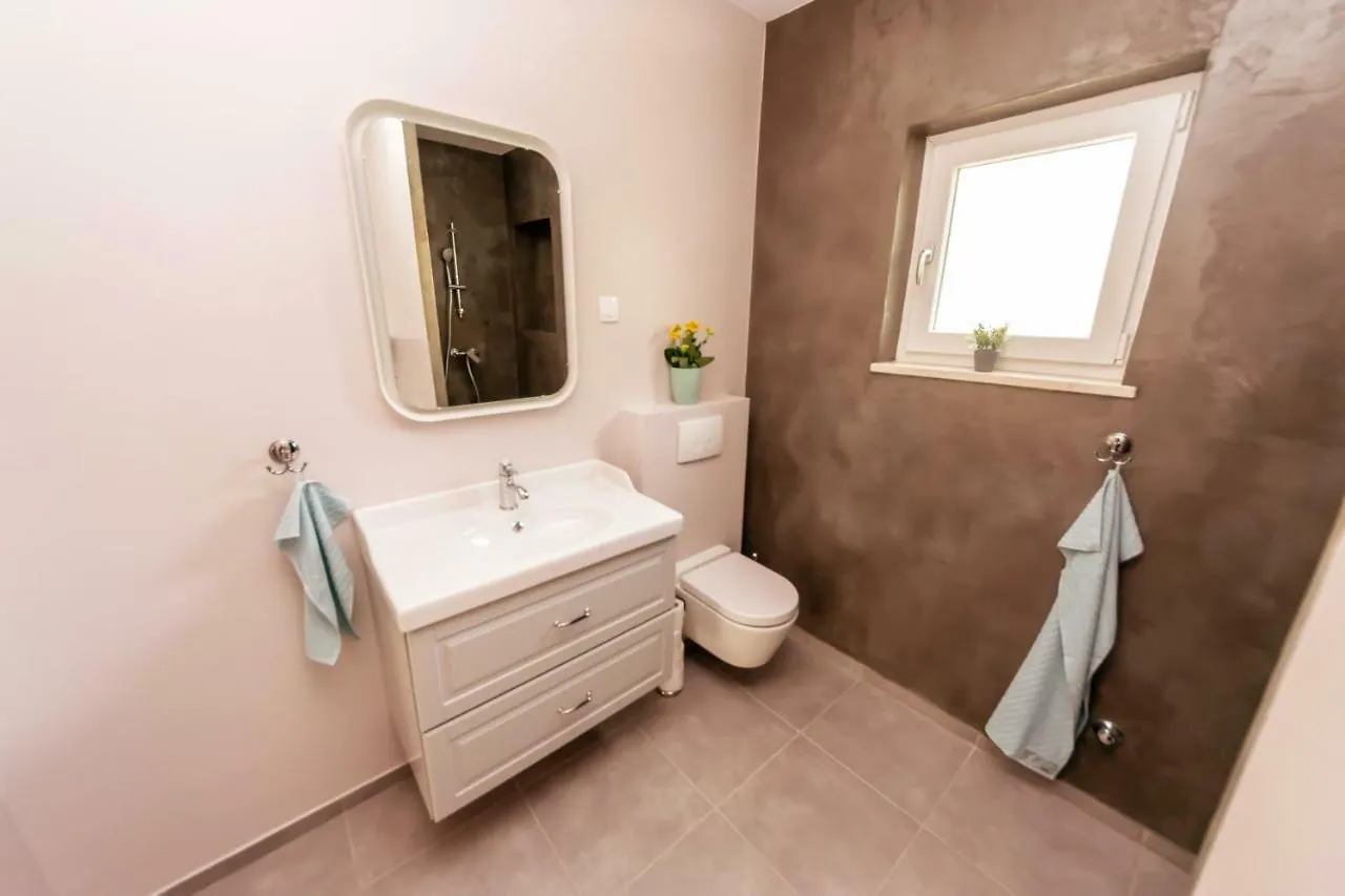 Ferienwohnung 24 Punta Sukošan Kroatien