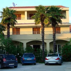 Apartment & Ana, Sukošan